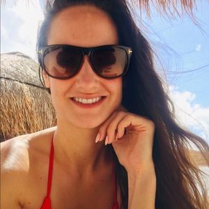 Meet your Posher, Samantha